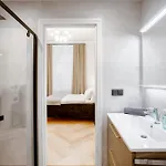 Elegant With Sauna, Town Hall Square, Old Town Apartamento Tallin