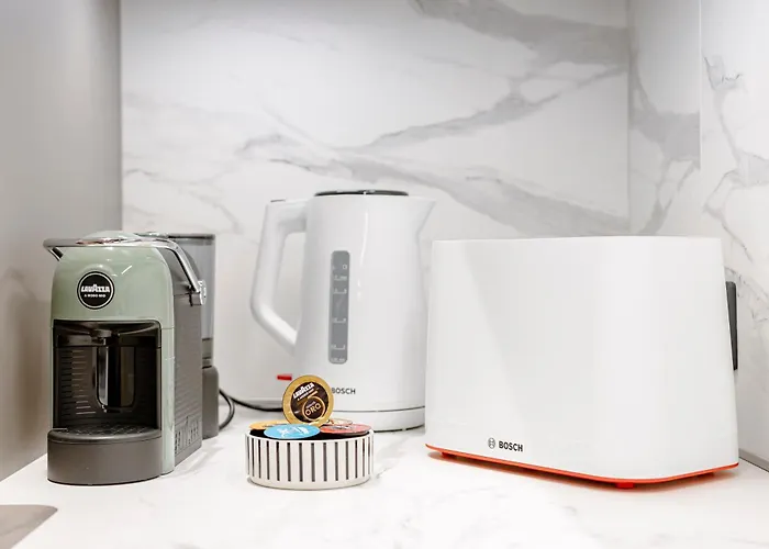 Appartement Elegant With Sauna, Town Hall Square, Old Town