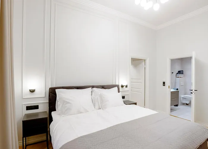 Elegant With Sauna, Town Hall Square, Old Town Appartamento Reval