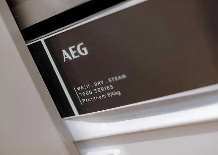 Appartamento Elegant With Sauna, Town Hall Square, Old Town Reval